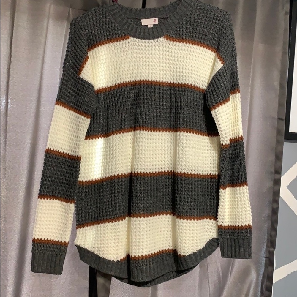 Cute knit sweater